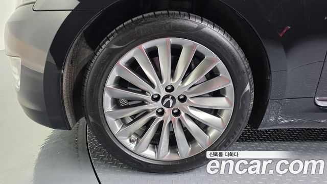 Hyundai Equus из Кореи Encar