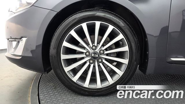 Kia K7 из Кореи Encar